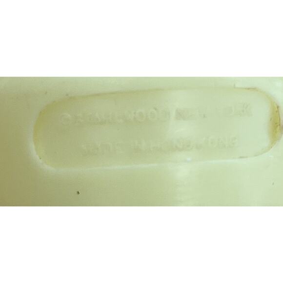 VTG Bear Baby Rattle Toy Cat New York Hong Kong Child Play Shake Noise Children - Picture 4 of 5